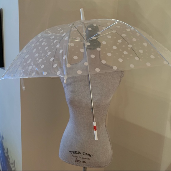 3 Umbrellas - Picture 6 of 8